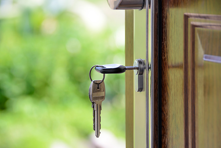 A2B Locks are able to provide local locksmiths in South Wimbledon to repair your broken locks. 